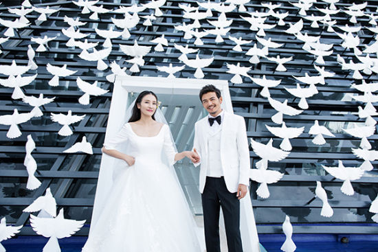 杨烁婚纱照_杨烁老婆