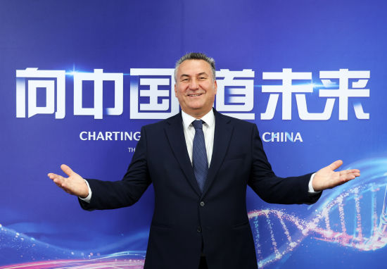 辉瑞全球高级副总裁、辉瑞中国区总裁Jean-Christophe Pointeau 辉瑞全球高级副总裁、辉瑞中国区总裁Jean-Christophe Pointeau