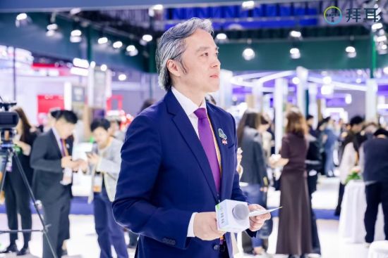 拜耳集团处方药事业部高级副总裁,核心产品业务总经理杨灏 拜耳集团处方药事业部高级副总裁,核心产品业务总经理杨灏