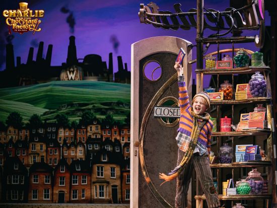 百老汇音乐剧《查理与巧克力工厂》剧照。 Yingzhou 摄 百老汇音乐剧《查理与巧克力工厂》剧照。 Yingzhou 摄