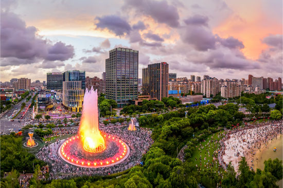 ���Ƚ���������ʱ ˮ���������ߣ����