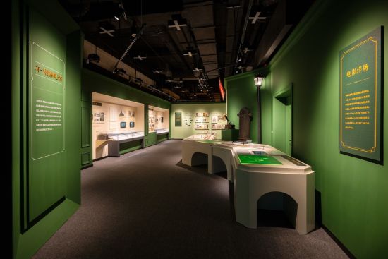 �����Ϻ�ȥ���������й���Ӱ����120������չ����