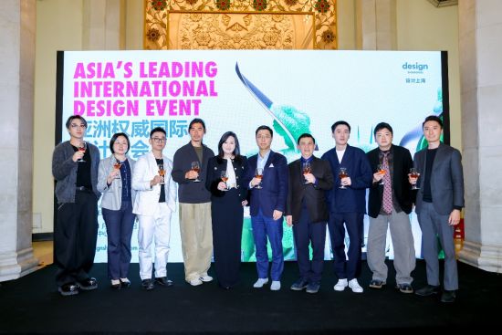 ������α�����