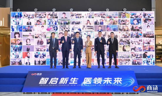 �߹��Ŷ���ǧ��Ӣ��