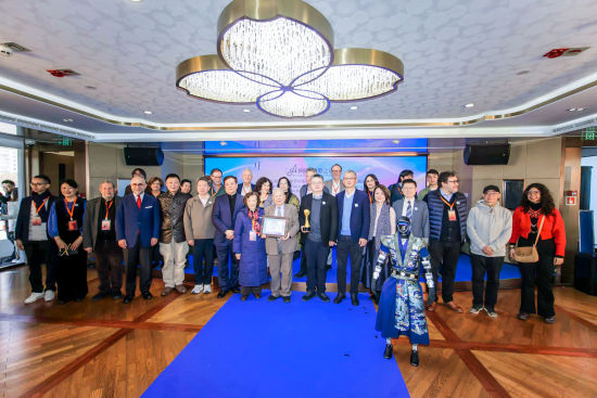 ��ʮ���Ϻ�����ʫ��ڡ� ���췽��ͼ