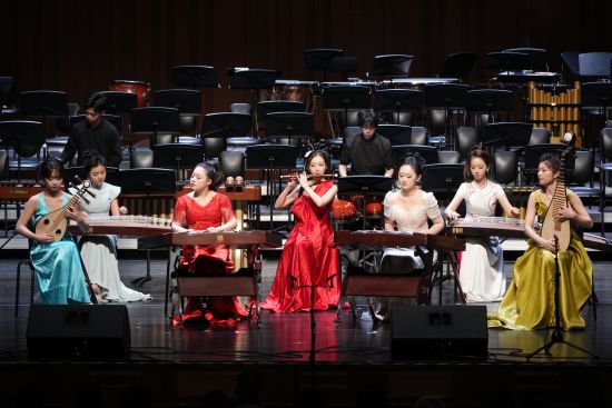 �Ϻ�����ѧԺ2026���������ֻᡣ ���췽��ͼ