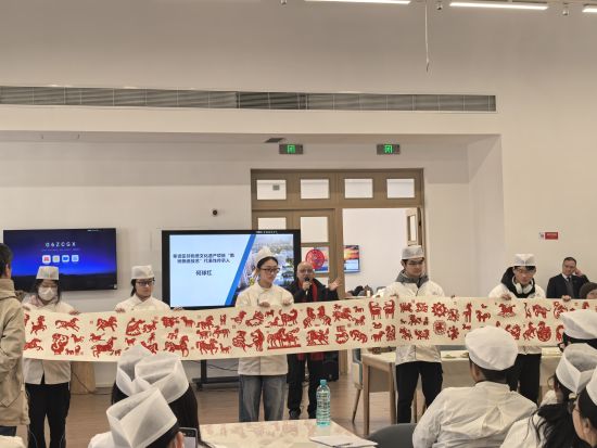 ������ֳ�չʾ˺ֽ���ա�( �¾���)