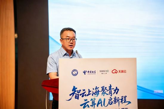 上海市教育委员会信息化工作处处长 韩崇虎 上海市教育委员会信息化工作处处长 韩崇虎