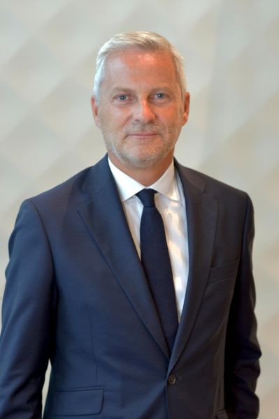 欧莱雅北亚总裁及中国首席执行官博万尚(Vincent Boinay)受邀出席2026世界人工智能大会暨人工智能全球治理高级别会议开幕式 欧莱雅北亚总裁及中国首席执行官博万尚(Vincent Boinay)受邀出席2026世界人工智能大会暨人工智能全球治理高级别会议开幕式