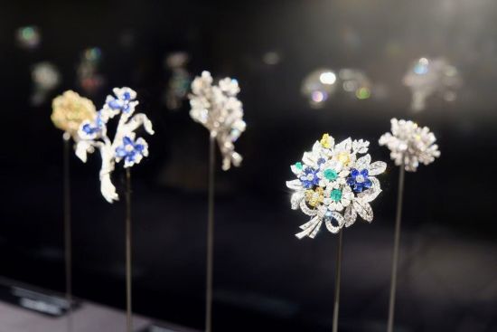 宝格丽“Kaleidos万花绮镜:色彩·文化·匠艺”特展。 王笈 摄 宝格丽“Kaleidos万花绮镜:色彩·文化·匠艺”特展。 王笈 摄