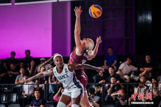 9月6日晚,2026FIBA三人篮球女子系列赛全球总决赛落幕,法国队夺冠。(主办方供图) 9月6日晚,2026FIBA三人篮球女子系列赛全球总决赛落幕,法国队夺冠。(主办方供图)