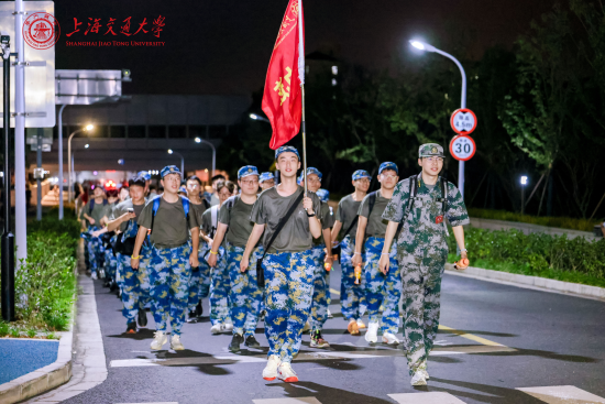 20公里夜间拉练 20公里夜间拉练