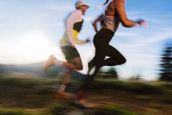 lululemon携手艺术家Geoff McFetridge推出合作系列 lululemon携手艺术家Geoff McFetridge推出合作系列