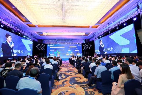 机器人产业巨舰起航--哈工智能更名并发布企业