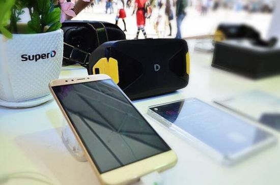 ChinaJoy携超多维全显手机亮相上海 - 上海新闻网