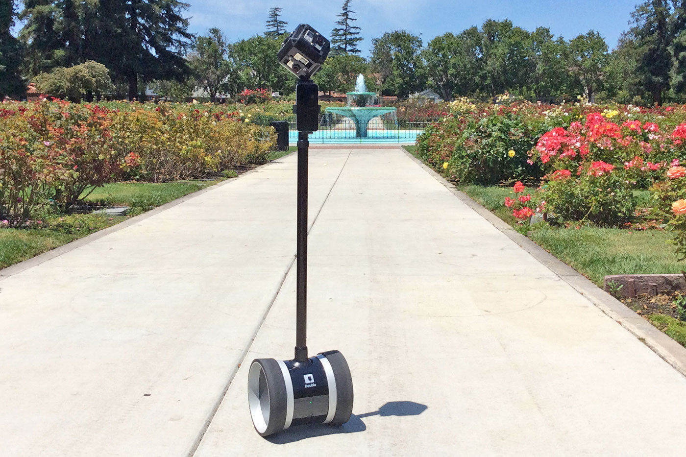 美公司推出遥控机器人 可远程录制VR视频 - 上