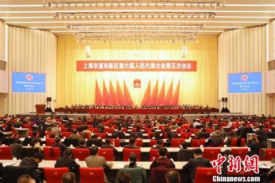 浦东区2018gdp_2018年上海各区GDP排名出炉,浦东一骑绝尘,是最后一名的30倍