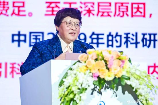汪泓董事长_中欧国际工商学院院长汪泓教授致敬中国MBA教育30周年(2)