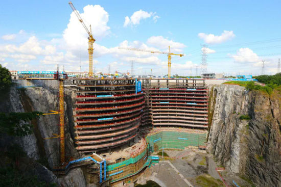 "世界建筑奇迹"佘山深坑酒店地下结构完成封顶 - 上海