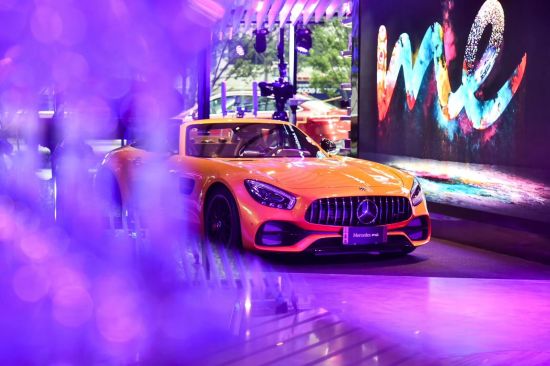 梅赛德斯-奔驰 Mercedes me 外滩体验店开幕