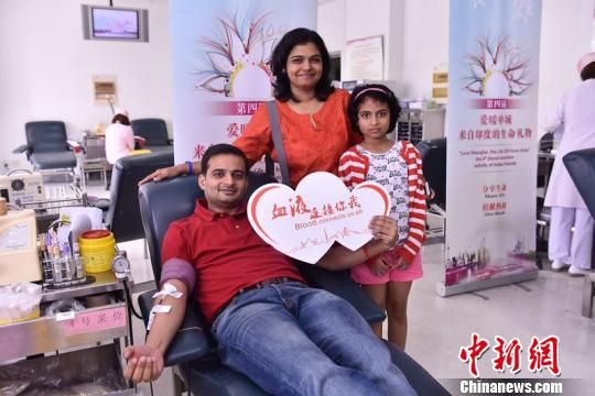 中福会出版社推出送给爸爸妈妈最好的礼物丛