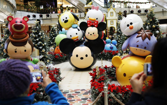 迪士尼tsum tsum圣诞嘉年华在沪举行