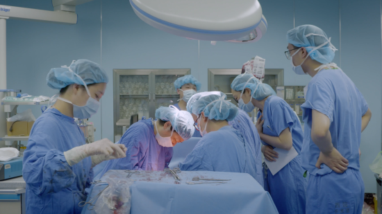 大型医疗类纪录片《人间世》第二季定档元旦