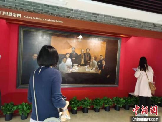 经过原创作者俞晓夫修复与调整的油画《中国共产党第二次全国代表