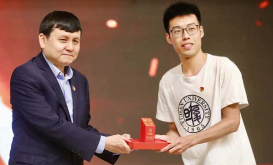 上海举行"印记初心——庆祝中国共产党成立100周年大众篆刻作品展"