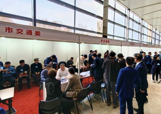 �λ�����ǲμ��ֳ���������������