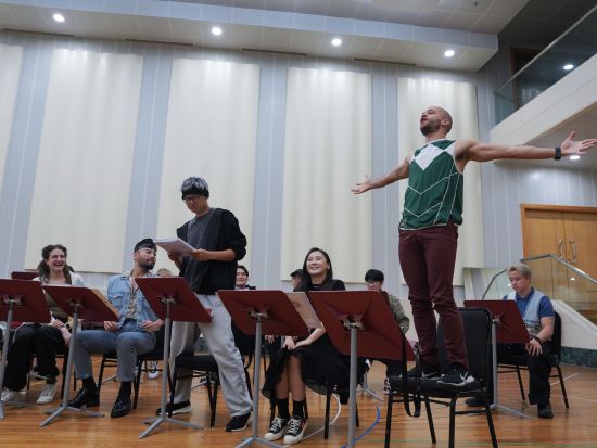 ���־硶�����ǡ��Ϻ����Ժ�����ֻ������ֳ��� ���췽��ͼ