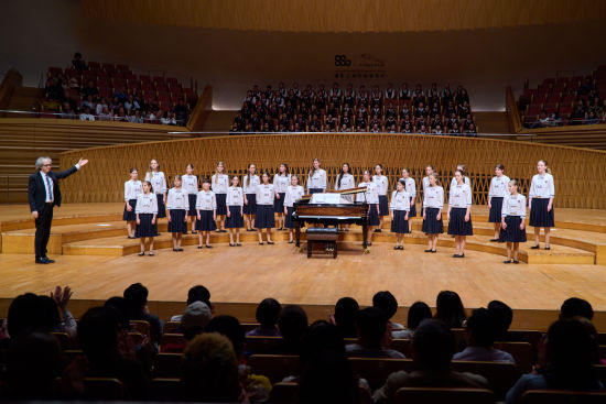 άҲ��Ůͯ�ϳ����Ϻ����ֻᡣ ���췽gong'tu