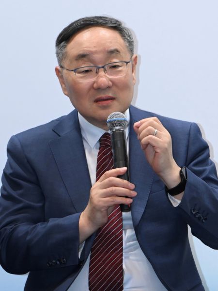 ��ŵ��³�ļ�����Ӧ֢�о�����Ҫ�о��ߡ�������ѧ����ҽԺ�ڷ��ڿ����μ���ũ����