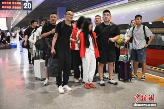 代理维权实为恶意投诉 一团伙敲诈证券机构非法获利300多万元