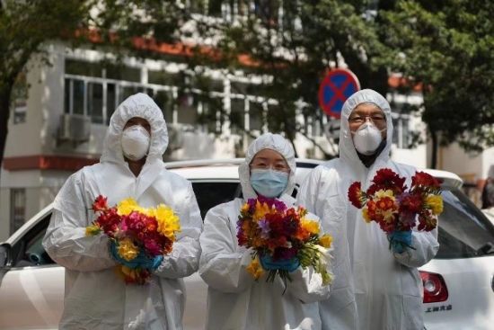 上海交大线上云科研师生分享浓浓春意